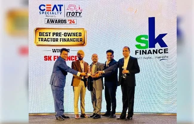 Paper Ad 01.jpg Paper Ad 01.jpg